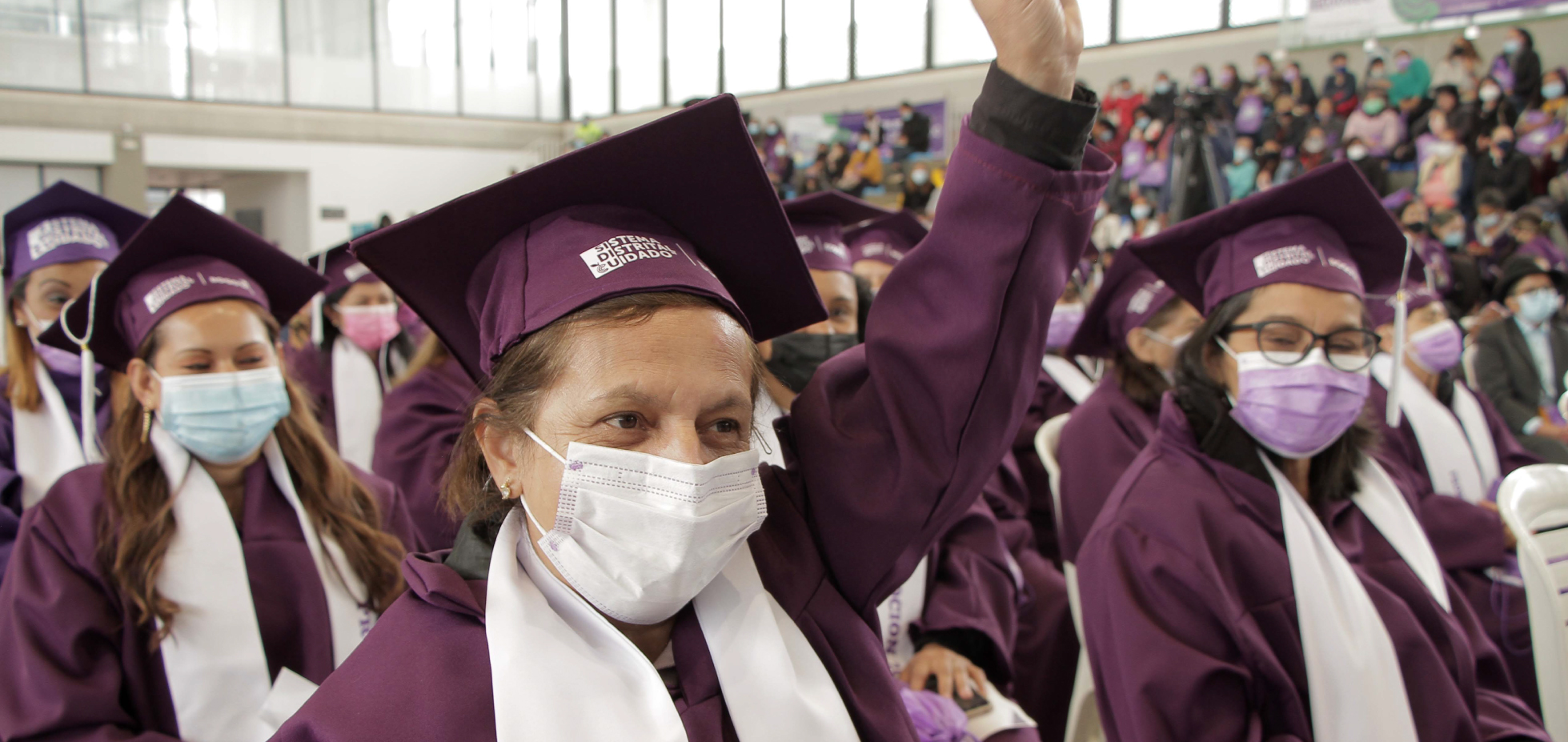 Mujeres graduadas en el evento de 25N - Día internacional de la eliminación de la violencia contra las muejeres