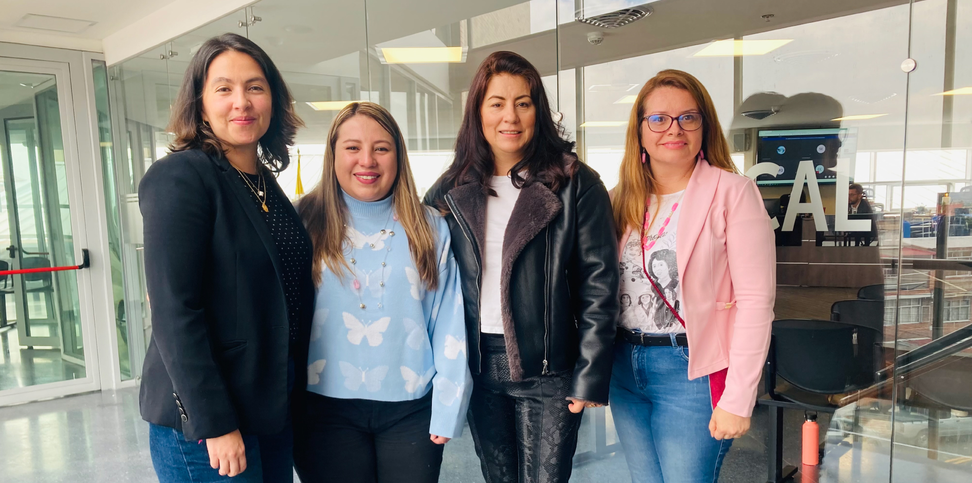 Grupo de la conformación de las Bancadas de Mujeres en las Juntas Administradoras Locales de Bogotá