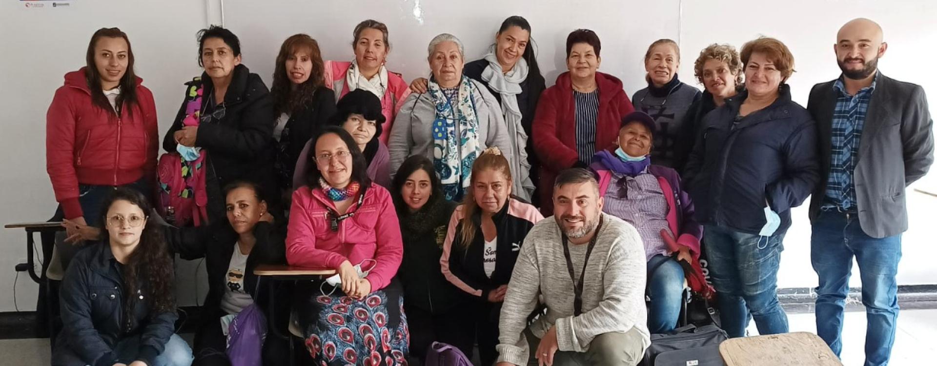 Grupo de personas que realizaron ciclo de veeduría ciudadana