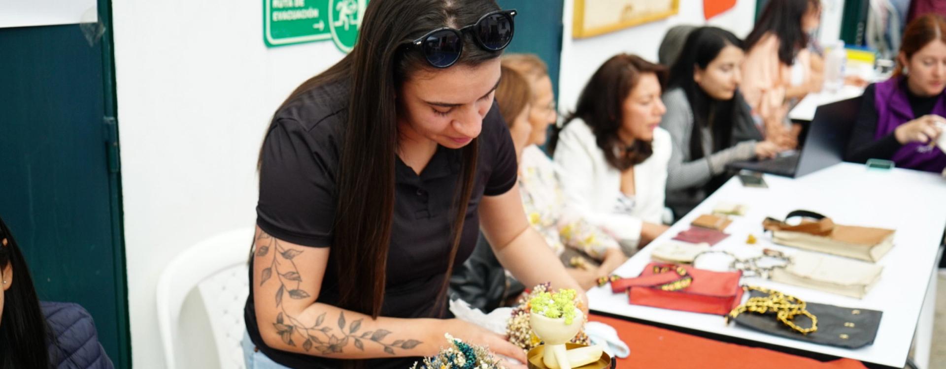 Mujer en emprendimiento propio