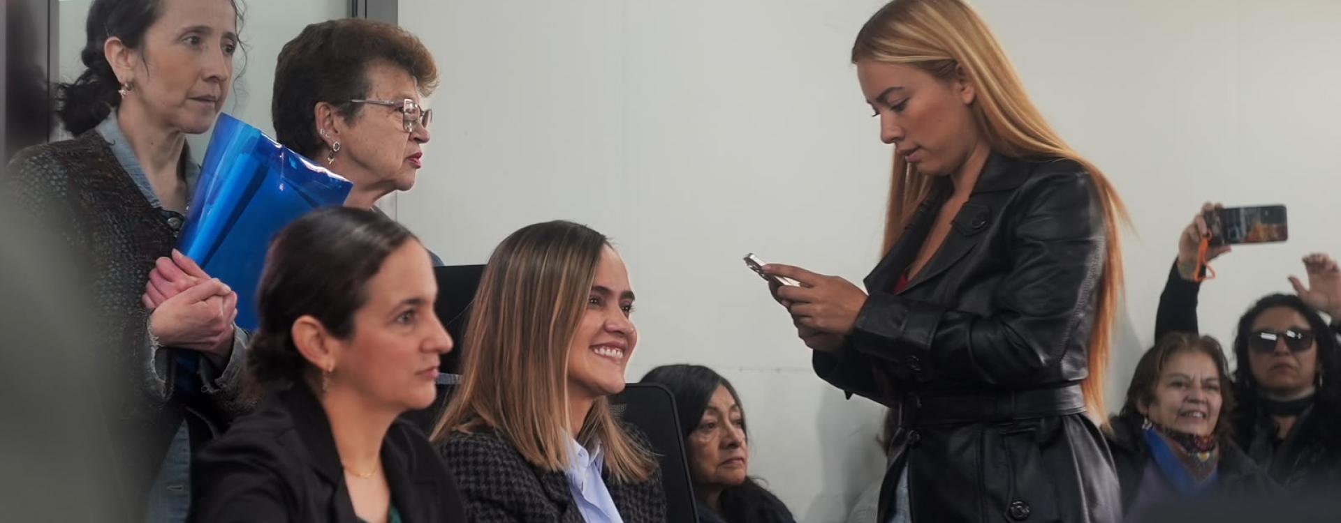 La secretaria Tami Leal asistió a la instalación de la bancada de mujeres de la localidad de San Cristobál. 
