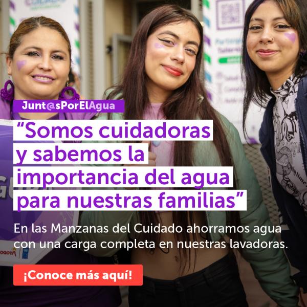 Mujeres jovenes felices con mensaje de cuidado de agua