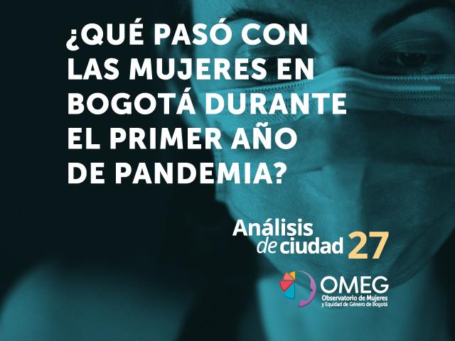 Fotografía en primer plano a blanco y negro de una mujer con titulo