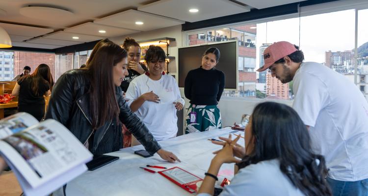 Bogotá reúne a siete ciudades del país para intercambiar experiencias sobre prevención de violencias contra las mujeres en el espacio público y el transporte.